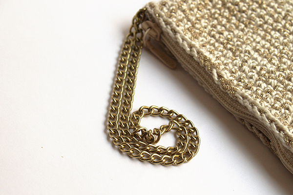 crochet clutch