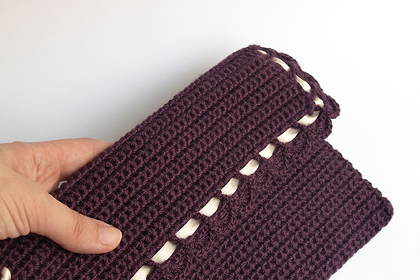 crochet clutch