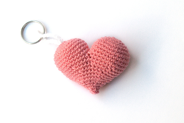 corazon ganchillo crochet heart amigurumi