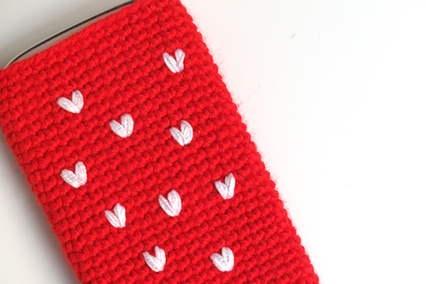 love funda ganchillo crochet case