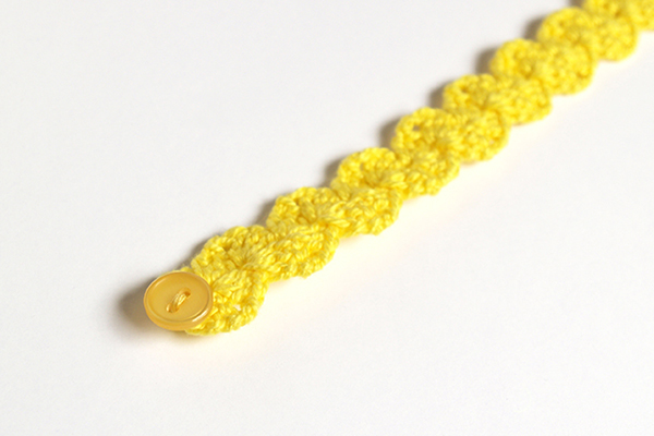 pulsera de ganchillo amarilla yellow crochet bracelet